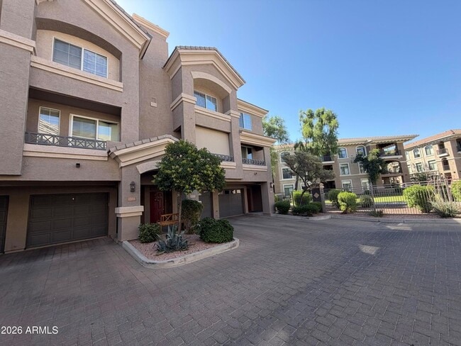 property at 4465 E Paradise Vlg Pkwy S