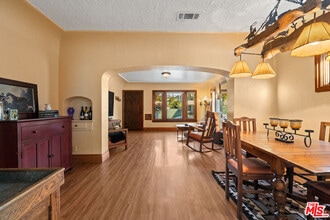 545 Norwich Dr in West Hollywood, CA - Building Photo - Building Photo