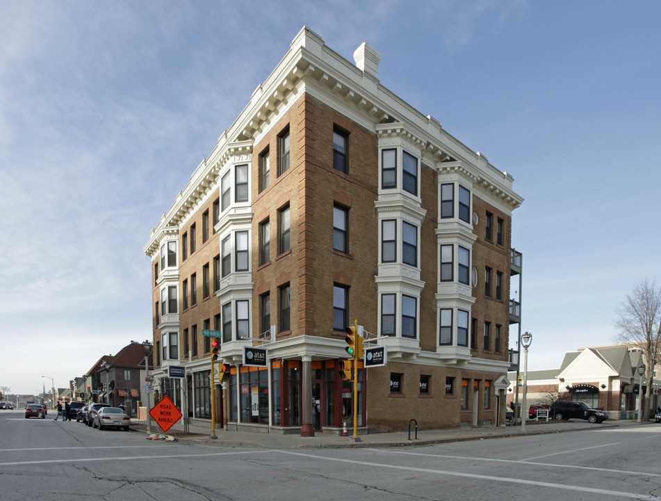 Ernst Place Apartments in Milwaukee, WI - Foto de edificio