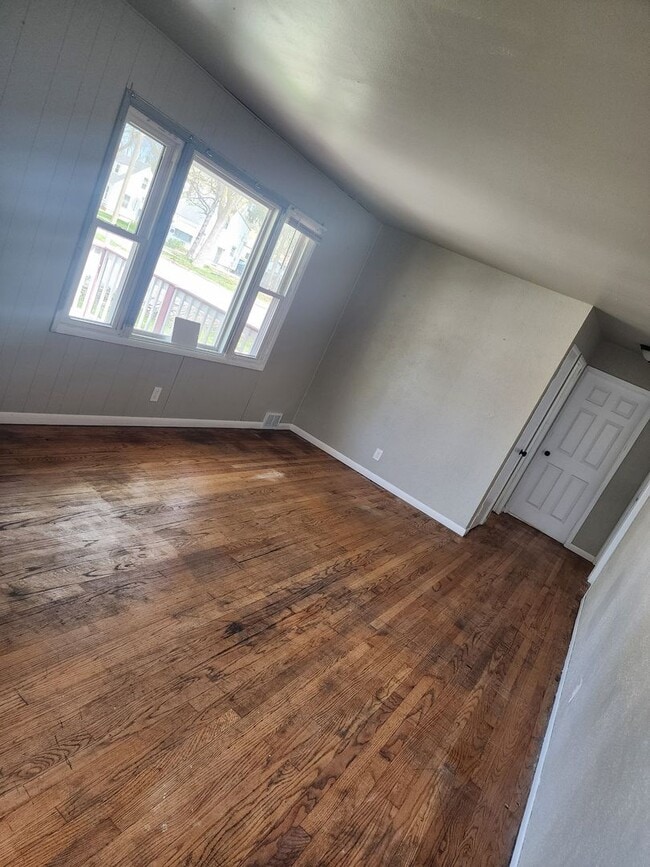5401 W Sheridan Ave in Milwaukee, WI - Building Photo - Building Photo