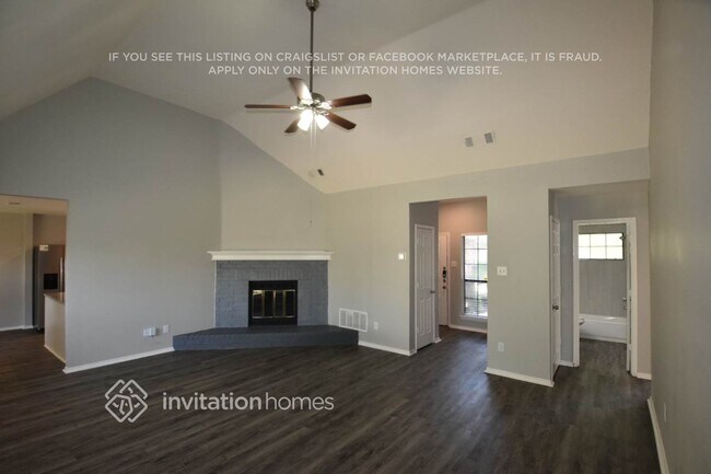 715 Meadowdale Rd in Arlington, TX - Building Photo - Building Photo
