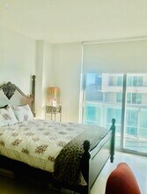 333 NE 24th St, Unit 1012 in Miami, FL - Building Photo - Building Photo