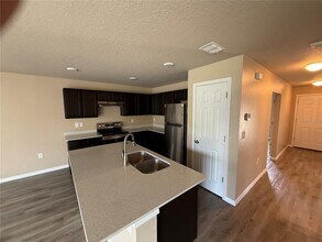 13 Service Tree Pl in Palm Coast, FL - Building Photo - Building Photo