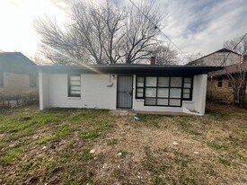 1659 Cooper St in Memphis, TN - Building Photo