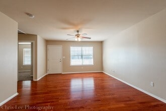 4418 W Sweetgum Ln in Fayetteville, AR - Building Photo - Building Photo