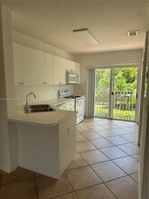 5705 NW 109th Ave in Doral, FL - Building Photo - Building Photo