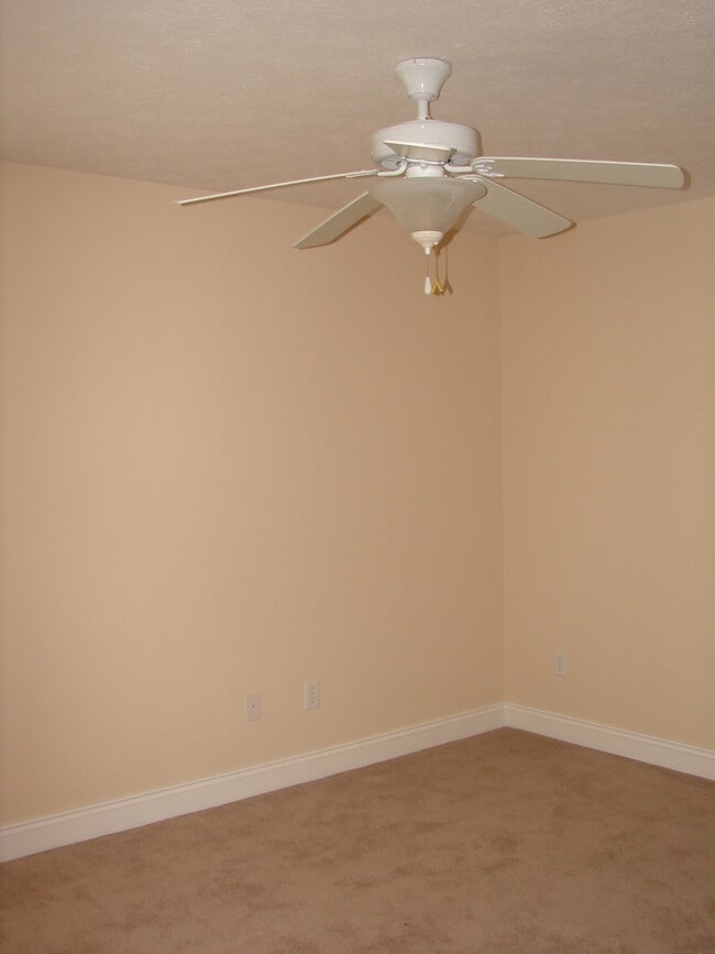 3402 Hillcrest Dr in Panama City, FL - Building Photo - Building Photo