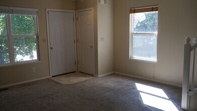 5571 Many Springs Dr in Colorado Springs, CO - Building Photo - Building Photo