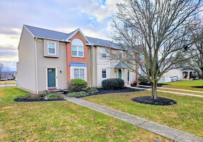 66 Muddy Creek Church Rd in Denver, PA - Building Photo - Building Photo