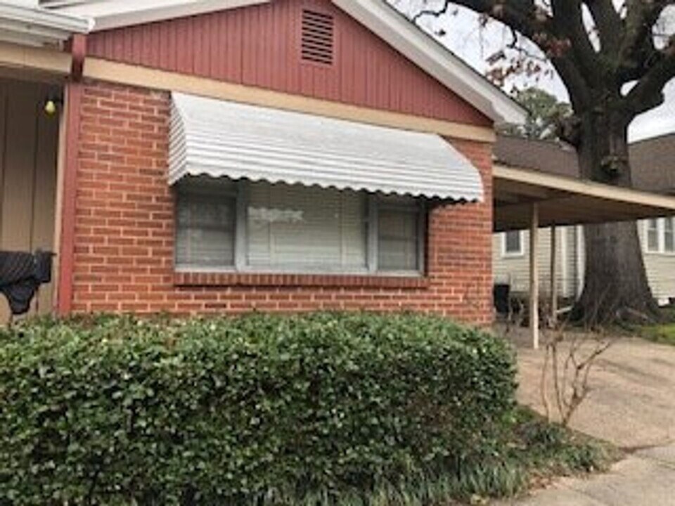 2013-2015 N D St in Fort Smith, AR - Building Photo