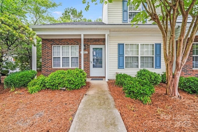 property at 15021 Deshler Ct