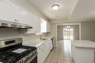 1821 Michael Dr in Edmond, OK - Building Photo - Building Photo