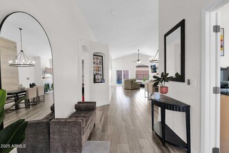 665 W Minton Dr in Tempe, AZ - Building Photo - Building Photo