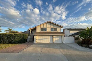 24771 Acropolis Dr in Mission Viejo, CA - Building Photo