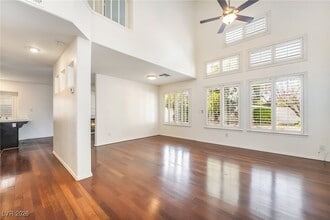 83 Ginger Lily Terrace in Henderson, NV - Foto de edificio - Building Photo