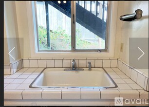 44 Reed Ranch Rd, Unit 44ReedRanchRdLower in Tiburon, CA - Building Photo - Building Photo