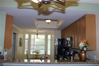10240 Heritage Bay Blvd in Naples, FL - Foto de edificio - Building Photo
