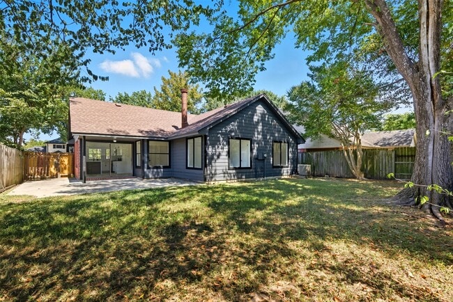 property at 18511 Headland Dr