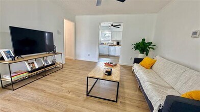 1230 McDonald Dr in Garland, TX - Building Photo - Building Photo