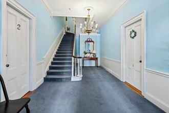 6 Orange St in Newburyport, MA - Building Photo - Building Photo
