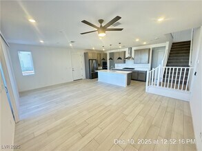 11402 Obelisk Ave in Las Vegas, NV - Building Photo - Building Photo