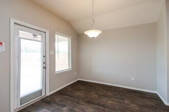 18378 Timbermill Ln in Roman Forest, TX - Building Photo - Building Photo