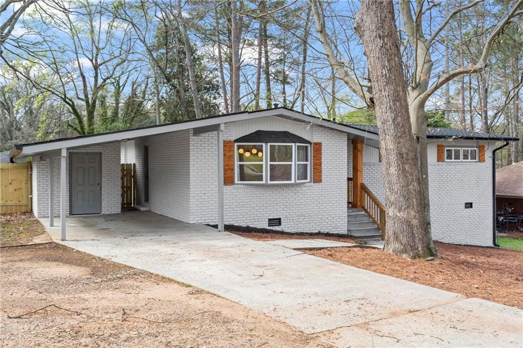 203 Wendell Dr SE in Atlanta, GA - Building Photo