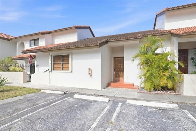 13521 SW 62nd St in Miami, FL - Building Photo - Building Photo