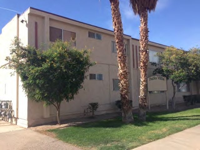 Patio Villa Apartments  I in Brawley, CA - Foto de edificio