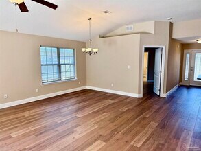 3324 Wasatch Range Loop in Pensacola, FL - Building Photo - Building Photo