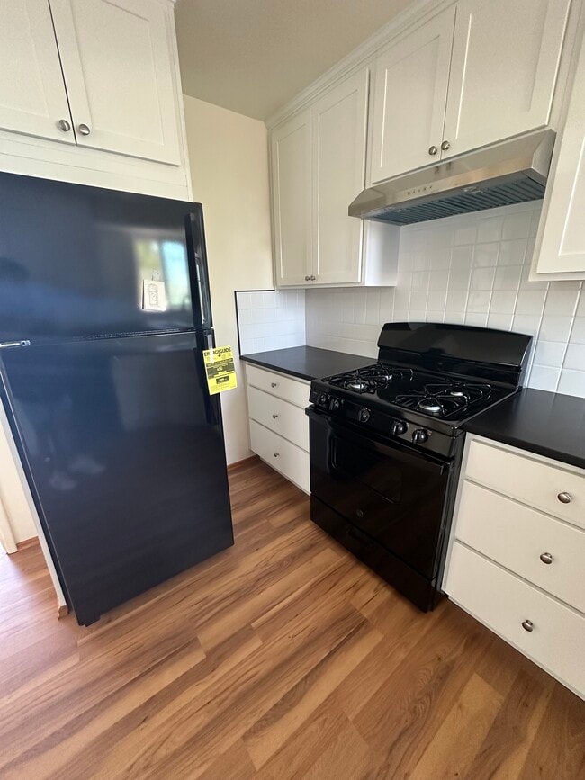 2670 Montclair St in San Diego, CA - Building Photo - Building Photo
