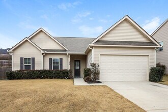 392 Pinnacle Dr. in Winder, GA - Building Photo - Building Photo