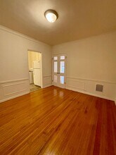 7111 1/2-7111 Hillside Ave in Los Angeles, CA - Building Photo - Building Photo