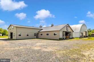 10224 Bessie Clemson Rd in Union Bridge, MD - Building Photo - Building Photo