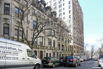 328 W 101st St in New York, NY - Foto de edificio - Building Photo