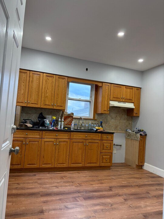 94 N 16th St, Unit 2 in Prospect Park, NJ - Foto de edificio