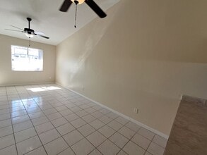 3809-3811 SW 8th Ct, Unit 3811 SW 8th Ct in Cape Coral, FL - Building Photo - Building Photo