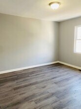 5439 Windsor Ave in Philadelphia, PA - Building Photo - Building Photo