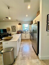 2784 SW 34th Ave in Miami, FL - Building Photo - Building Photo