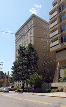 Ruskin Hall in Pittsburgh, PA - Foto de edificio - Building Photo