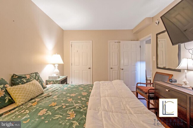 1451 Park Rd NW-Unit -514 in Washington, DC - Building Photo - Building Photo