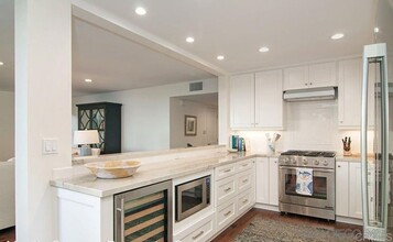 248 Dolphin Cove Ct in Del Mar, CA - Building Photo - Building Photo