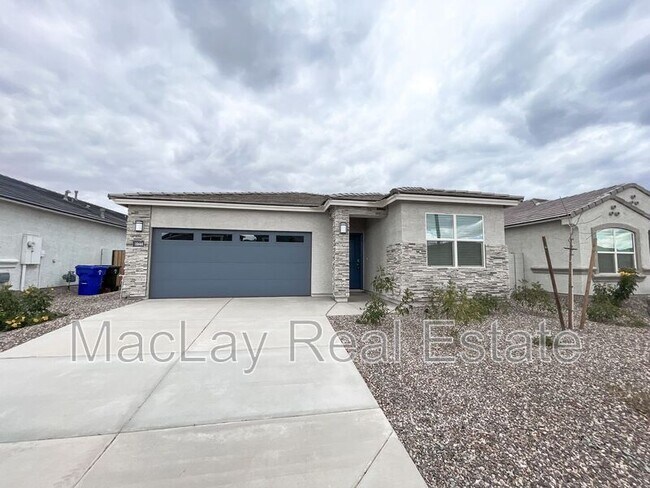 property at 18444 W Desert Holw Dr