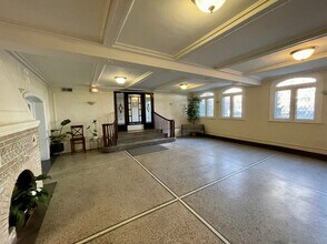 1127 W Farwell Ave in Chicago, IL - Building Photo - Building Photo