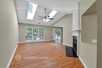 1519 Rumstone Ln in Charlotte, NC - Foto de edificio - Building Photo