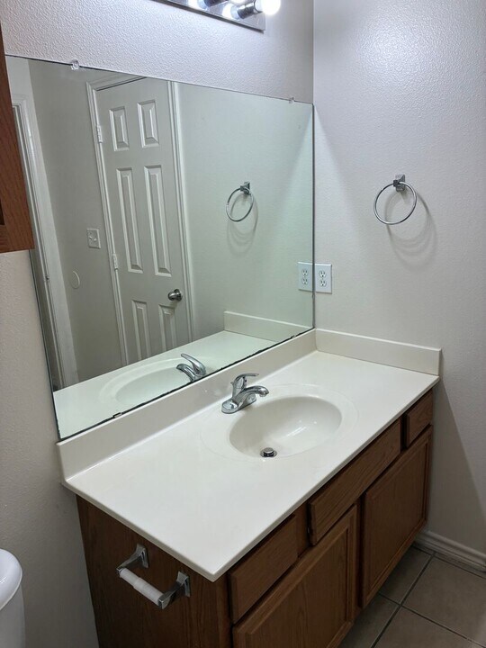 810 N Belmont Ave in Lubbock, TX - Building Photo