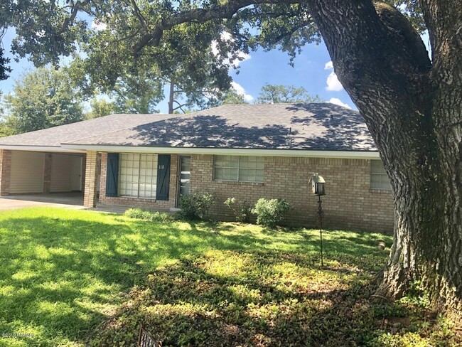 118 Normandy Rd in Lafayette, LA - Foto de edificio - Building Photo