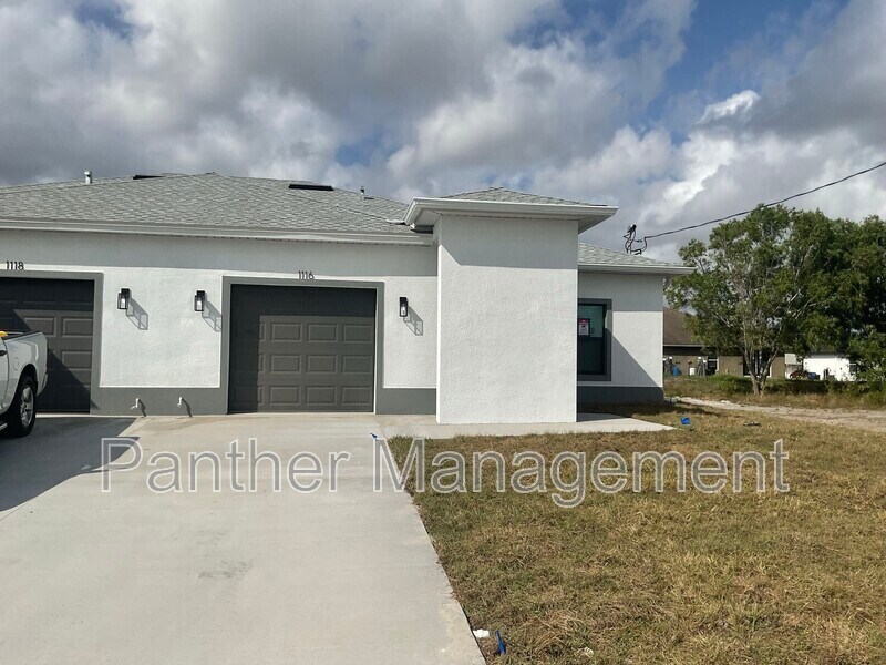 1116 Harold Ave S in Lehigh Acres, FL - Building Photo