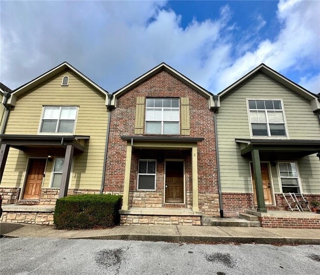 property at 2208 Ellington Dr