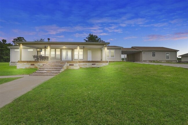 property at 319 S Skains Chapel Rd
